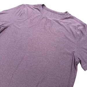 Vuori Strato Tech Tee Mens M Dark Red Heathered Short Sleeve V126 Performance